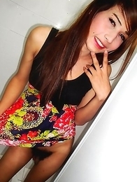 Small cock Ladyboy Um flashing outside and peeing in toilet