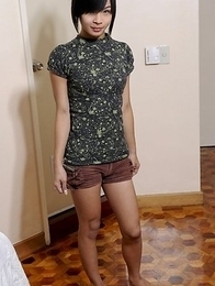 Young Asian Femboy - Minnie