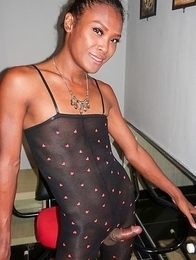 Ladyboy Jina - Sex Chair Creampie