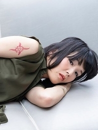 Skinny japan ladyboy Yoko shows her small cock
