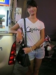 Horny Pattaya Ladyboys on the street looking for customers